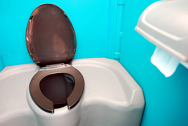 Best Portable toilet rental cost  in Richmond, MN